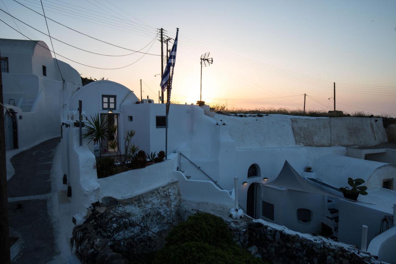 Mylopetres Traditional Houses Finikia Oia  Exterior foto